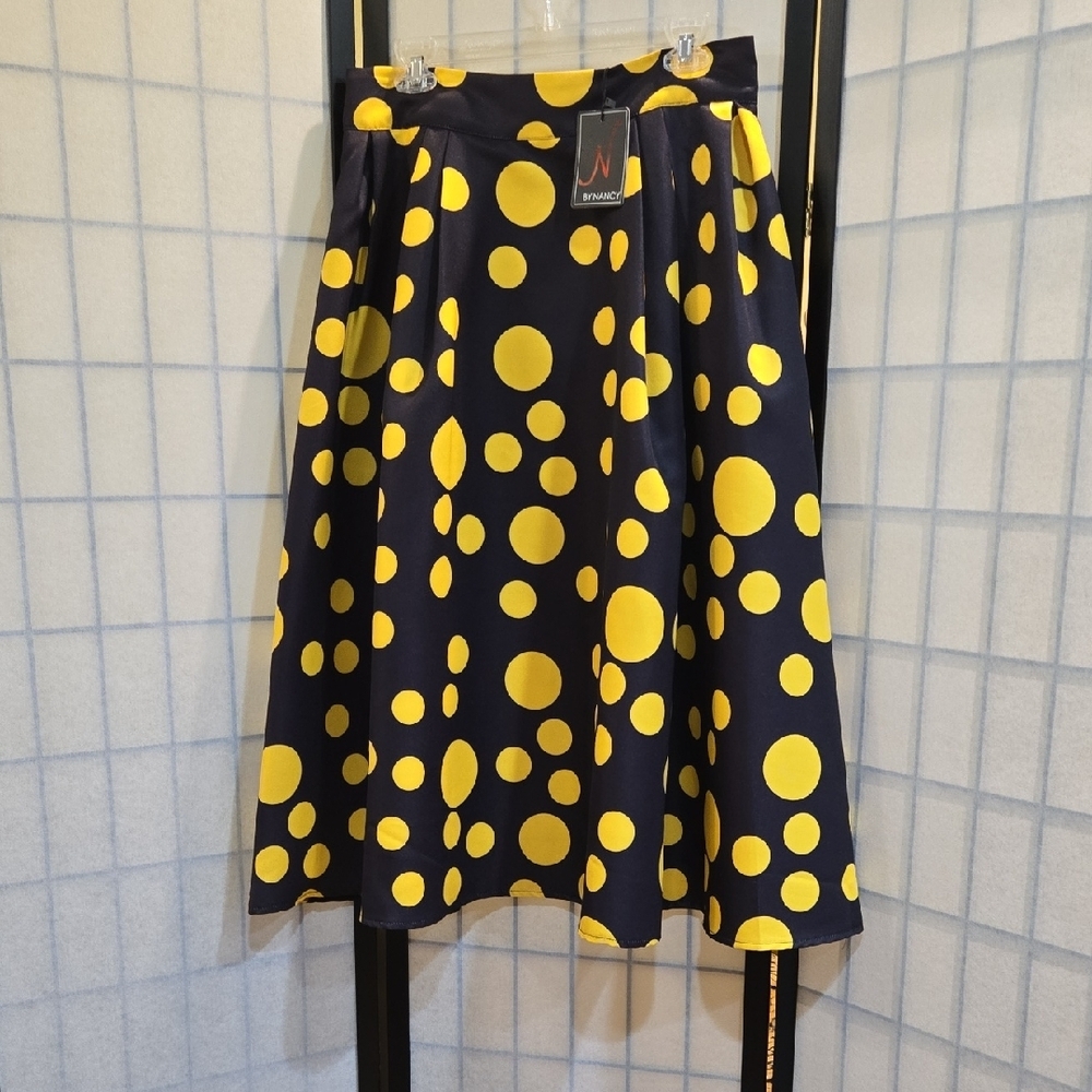 Vibrant Yellow and Black Knee-Length A-Line Skirt
